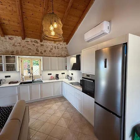 Demetra * Skala (Kefalonia)